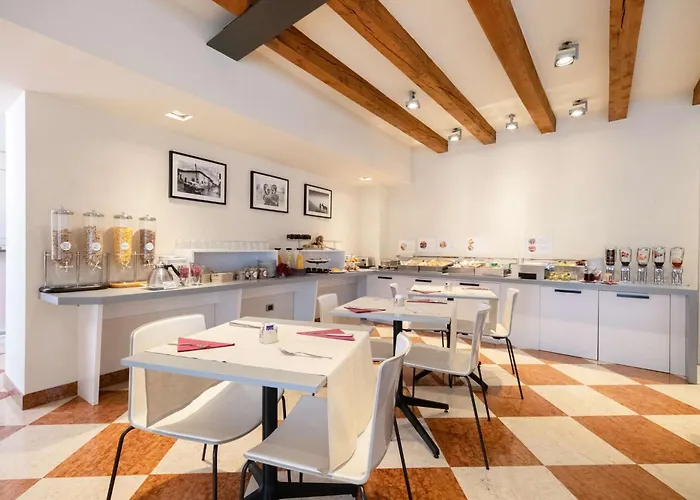 Hotel Western Armando 3*
