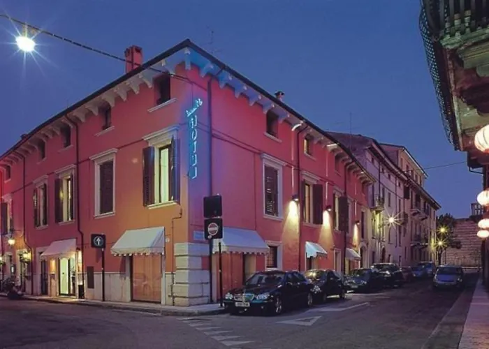 Western Armando Otel Verona